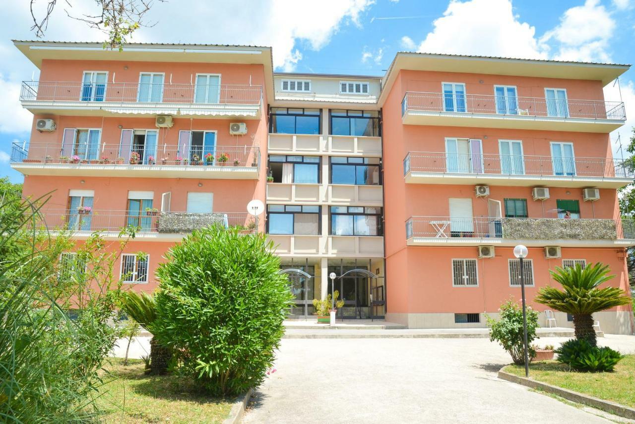 Lian * Caserta